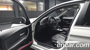 BMW 3-Series, 2017 — миниатюра 13