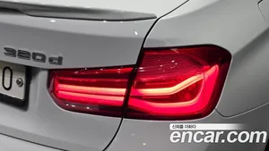 BMW 3-Series, 2017 — миниатюра 9