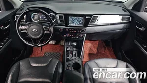 Kia Niro, 2017 — миниатюра 9
