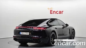 Porsche Panamera, 2018 — миниатюра 2