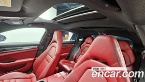 Porsche Panamera, 2018 — миниатюра 25