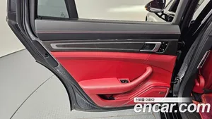 Porsche Panamera, 2018 — миниатюра 15