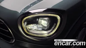 Mini Countryman, 2021 — миниатюра 8