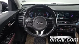 Kia Niro, 2019 — миниатюра 17