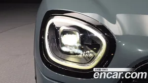 Mini Countryman, 2023 — миниатюра 8