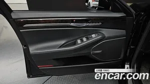 Genesis G90, 2021 — миниатюра 13