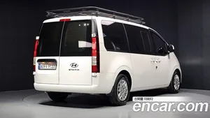 Hyundai Staria, 2023 — миниатюра 2