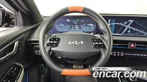 Kia EV6, 2023 — миниатюра 13