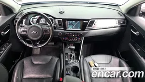Kia Niro, 2017 — миниатюра 10