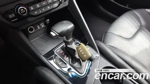 Kia Niro, 2017 — миниатюра 12