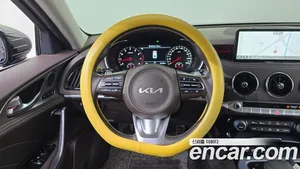 Kia Stinger, 2023 — миниатюра 19