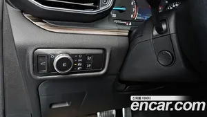 Ford Explorer, 2023 — миниатюра 21