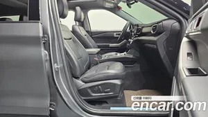 Ford Explorer, 2023 — миниатюра 16