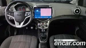 Chevrolet Aveo, 2017 — миниатюра 10