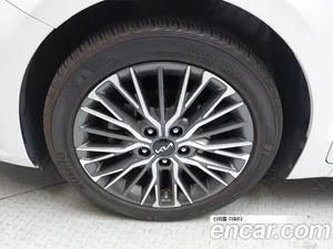 Kia K3, 2023 — миниатюра 5