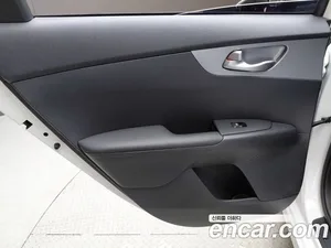 Kia K3, 2023 — миниатюра 15