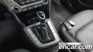 Hyundai Avante, 2017 — миниатюра 9