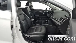 Hyundai Avante, 2017 — миниатюра 10