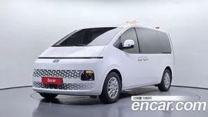 Hyundai Staria, 2023 — миниатюра 1