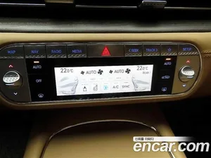 Genesis G90, 2023 — миниатюра 15