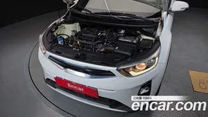 Kia Stonic, 2019 — миниатюра 6