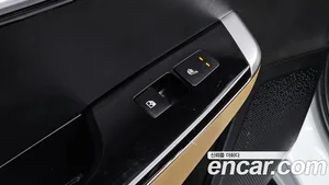 Kia EV6, 2023 — миниатюра 30