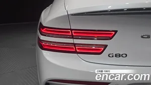 Genesis G80, 2022 — миниатюра 8