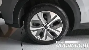 Kia Niro, 2021 — миниатюра 5
