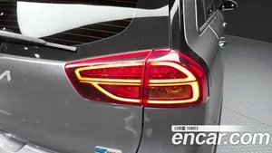 Kia Niro, 2021 — миниатюра 9