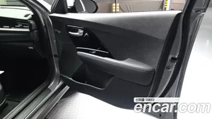 Kia Niro, 2021 — миниатюра 14