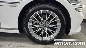 Genesis G80, 2023 — миниатюра 7