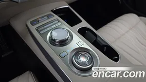 Genesis GV70, 2023 — миниатюра 12
