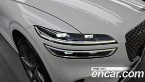 Genesis GV70, 2023 — миниатюра 8