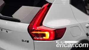 Volvo XC40, 2025 — миниатюра 8