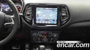 Jeep Compass, 2018 — миниатюра 27