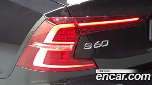 Volvo S60, 2022 — миниатюра 9