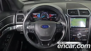 Ford Explorer, 2017 — миниатюра 13