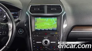 Ford Explorer, 2017 — миниатюра 14