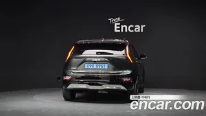 Kia Niro, 2023 — миниатюра 4