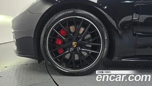 Porsche Panamera, 2020 — миниатюра 5