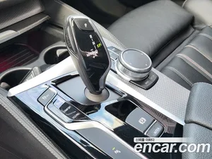 BMW 5-Series, 2017 — миниатюра 9