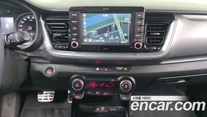 Kia Stonic, 2017 — миниатюра 19