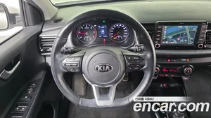 Kia Stonic, 2017 — миниатюра 20