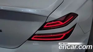 Genesis G70, 2022 — миниатюра 9