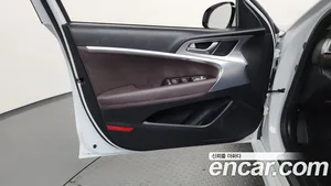 Genesis G70, 2022 — миниатюра 14