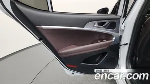 Genesis G70, 2022 — миниатюра 15