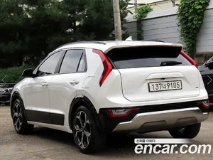 Kia Niro, 2022 — миниатюра 2