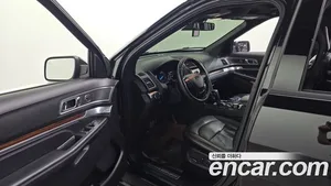 Ford Explorer, 2018 — миниатюра 13