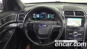 Ford Explorer, 2018 — миниатюра 20