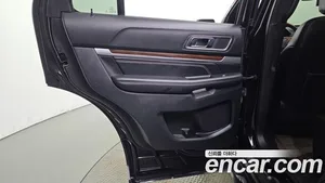 Ford Explorer, 2018 — миниатюра 15